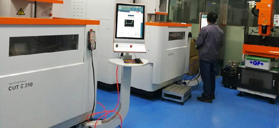 HongZhong Plastic Mold